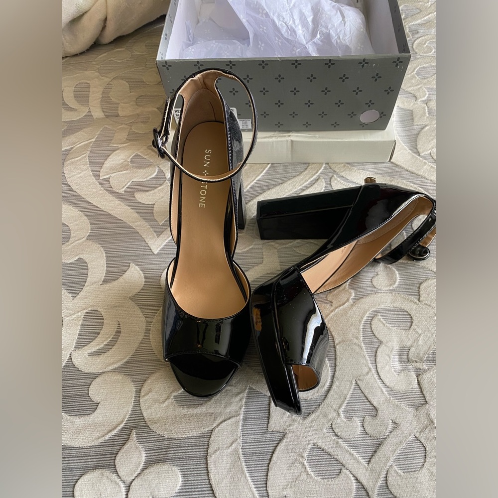 Sun And Stone Block Heel Peep Toe - image 2